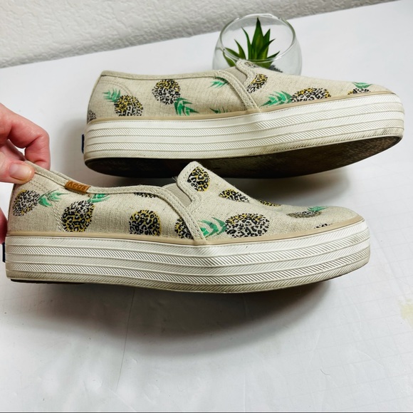 Meds triple decker pineapple slip on sneaker - Picture 7 of 10